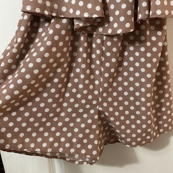 Madison Jules Polka Dot Romper size S - Picture 3 of 7